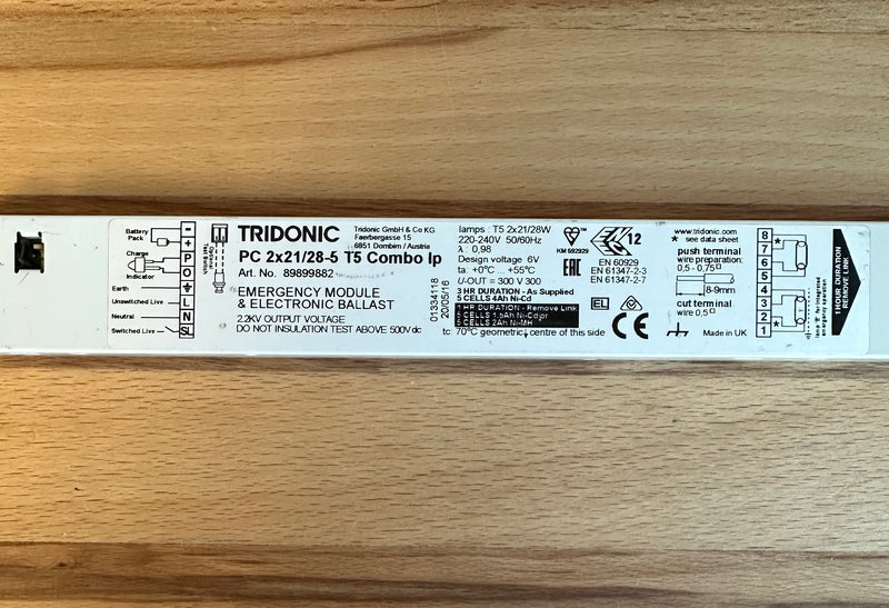 Tridonic 89899882 - PC 2X21/28-5 T5 Combo lp - LED Spares