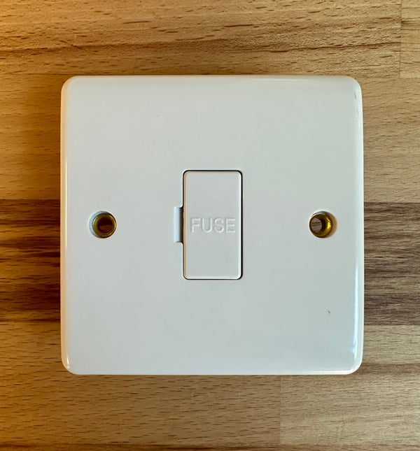 Knightsbridge CU6000-3A White Curved Edge 13A Unswitched Fused Connection Unit 3A Fuse Fitted - LED Spares