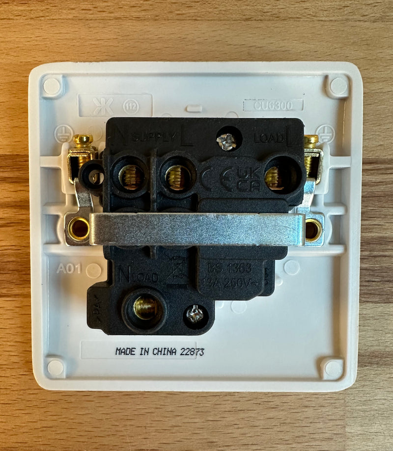 Knightsbridge CU6300 White Curved Edge 13A Switched Fused Spur Connection Unit - LED Spares