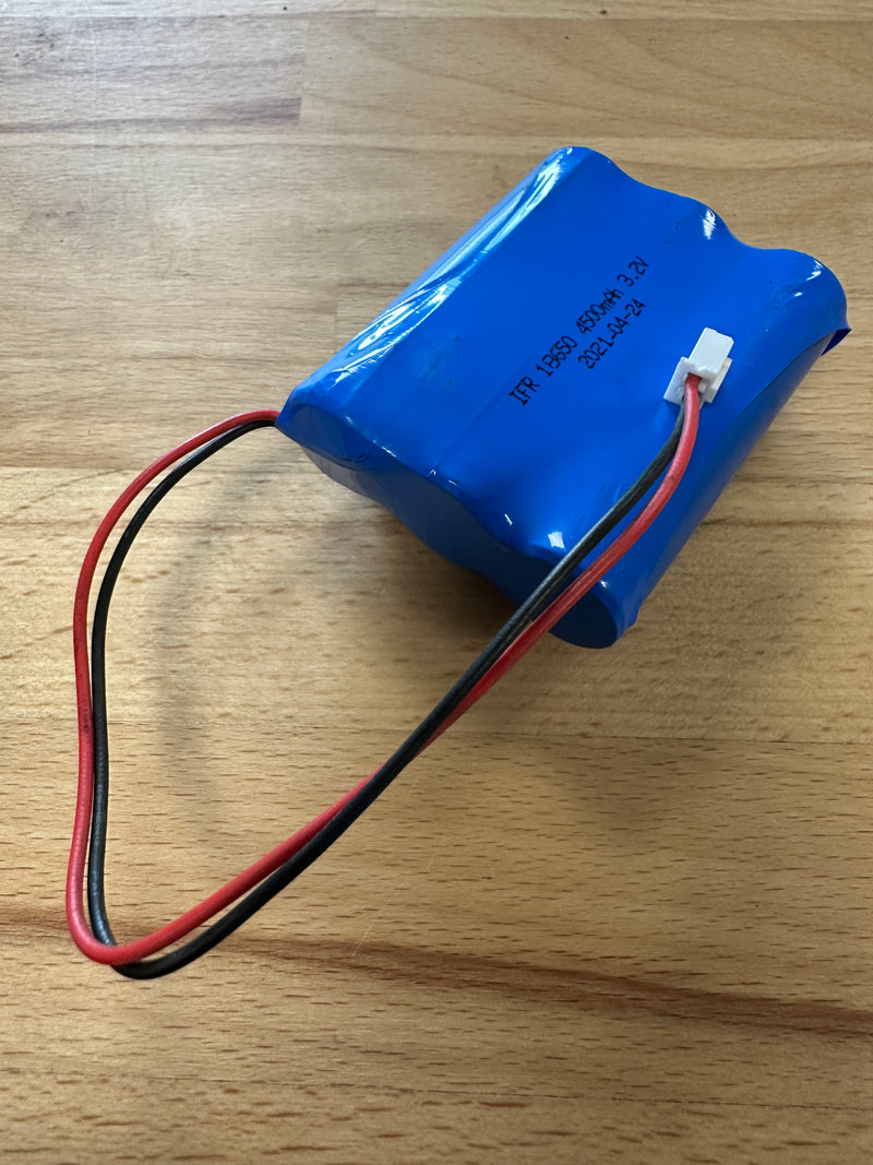 Eterna EB18 Li-Ion 3.2V 4500mAh Side-by-Side Battery - LED Spares
