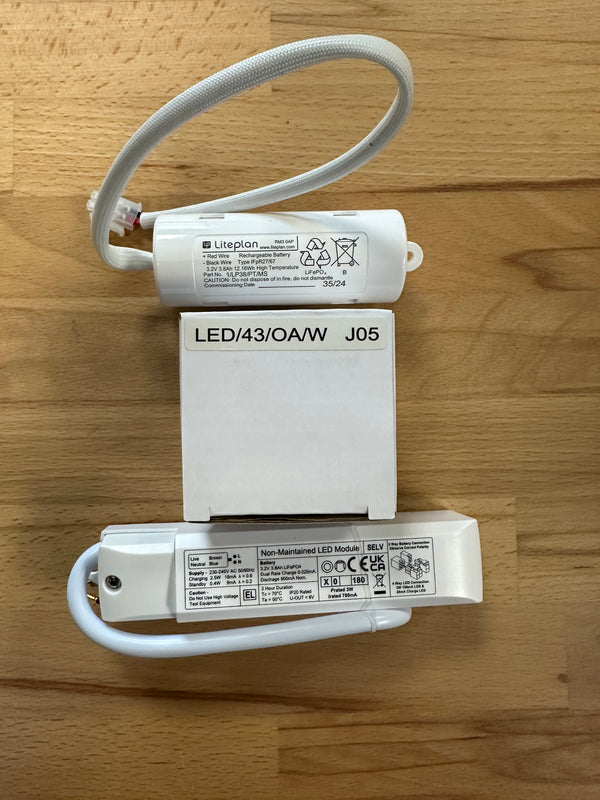 Liteplan S/ALP/1/43/OA/W Ceiling Recessed Basic Emergency C/W LED/43/OA/W - LED Spares
