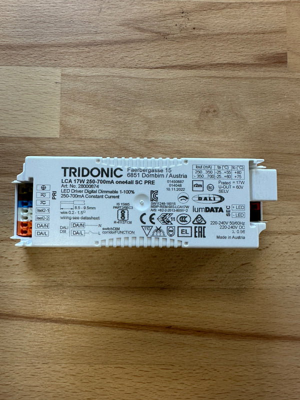 LCA 45W 500-1400MA ONE4ALL C PRE TRIDONIC - Alimentador: impulso | LED